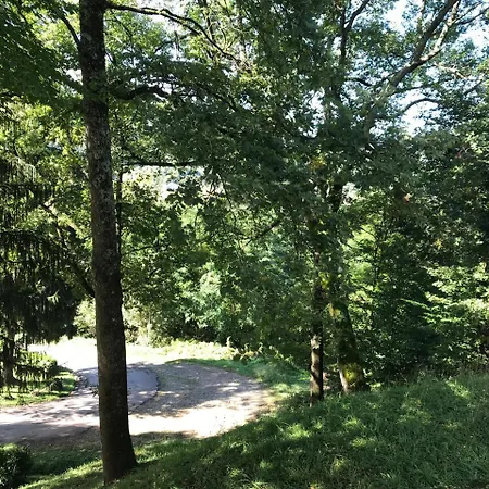 Les Et Parc De Paletes 酒店