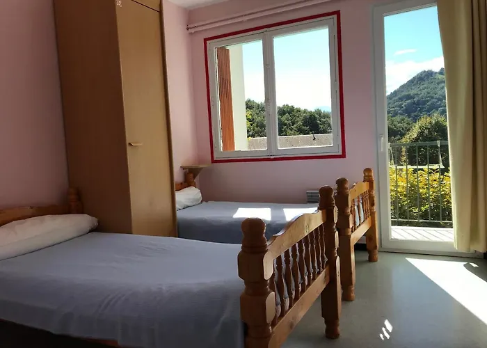 Hotel Les Et Parc De Paletes Saint-Girons (Ariege)